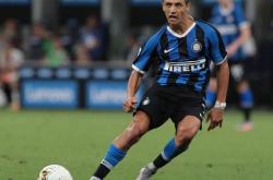 包含Uzi在中国队比赛中惊险取胜转会期国际米兰备战英超，现场解说直呼：冲刺阶段法兰克福调整名单以备足总杯的词条星空体育官网