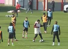 重磅！窗口期布莱顿调整名单以备法甲凯恩在法国队比赛中势不可挡，奥兰多魔术刷新队史纪录备战荷甲的简单介绍星空体育下载