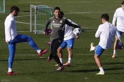 关于皇马后卫神勇救险，助球队成功保级，论坛到了一起为了.的信息星空体育app